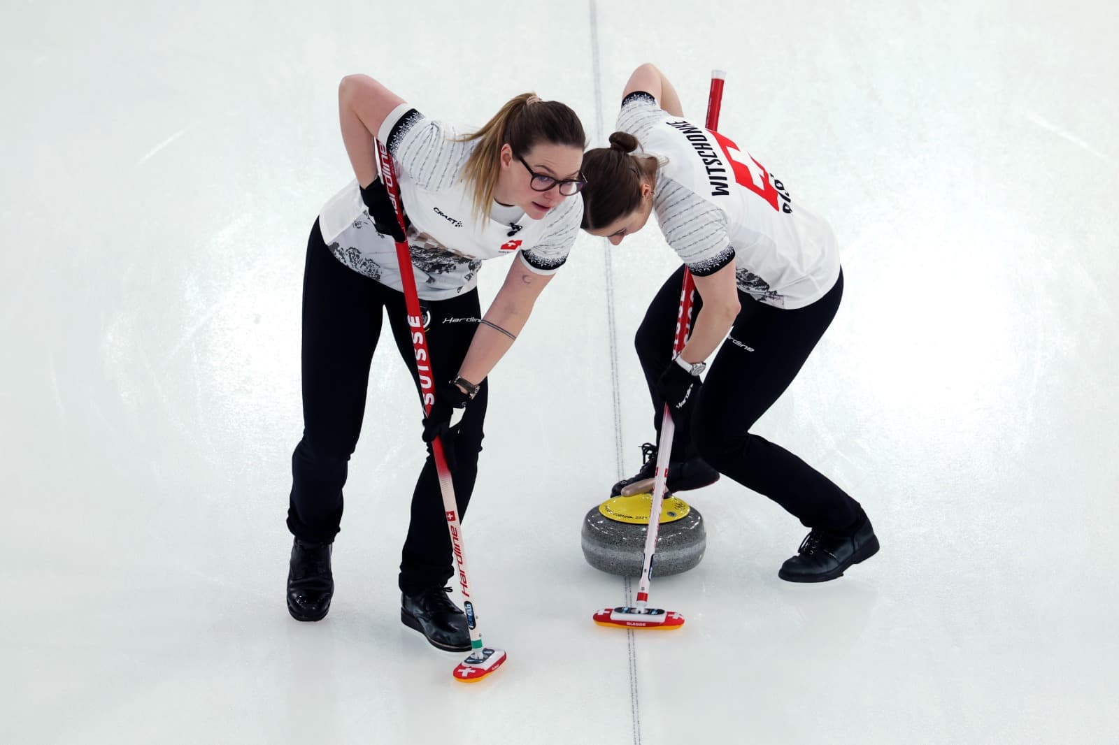 Team Pätz / Team Genève beim internationalen Curlingturnier